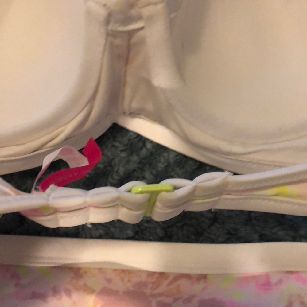VS bikini - Picture 6 of 6